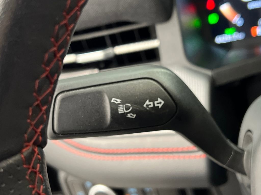 Used 2025 Ford Explorer ST-Line w/ ST-Line Street Pack image 49