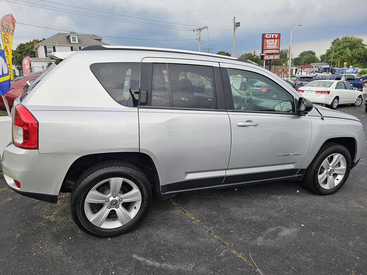 Used 2013 Jeep Compass Sport image 11