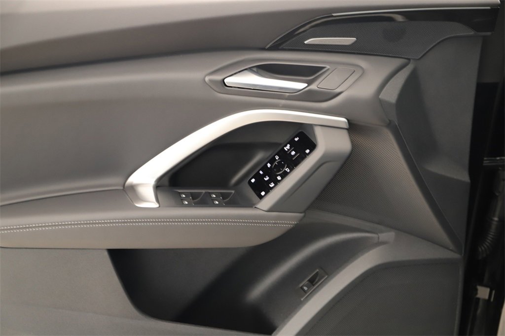 New 2025 Audi Q5 2.0T Premium Plus image 22