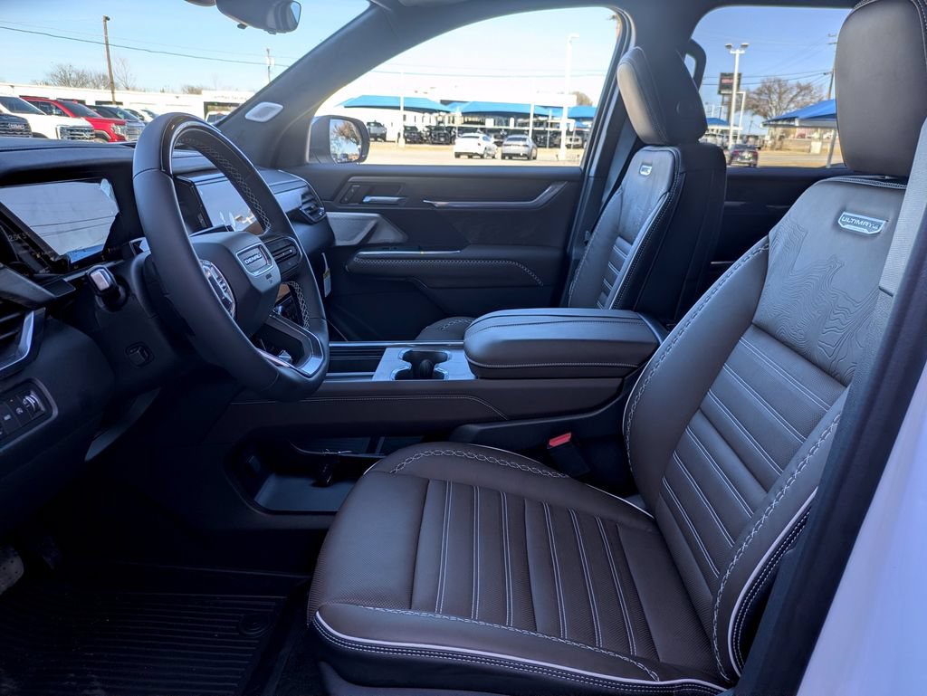 New 2026 GMC Acadia Denali Ultimate w/ LPO, Floor Liner Package AWD/4WD image 28