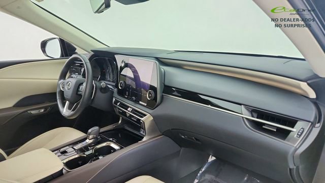 Used 2024 Lexus RX 350 FWD w/ Technology Package image 21