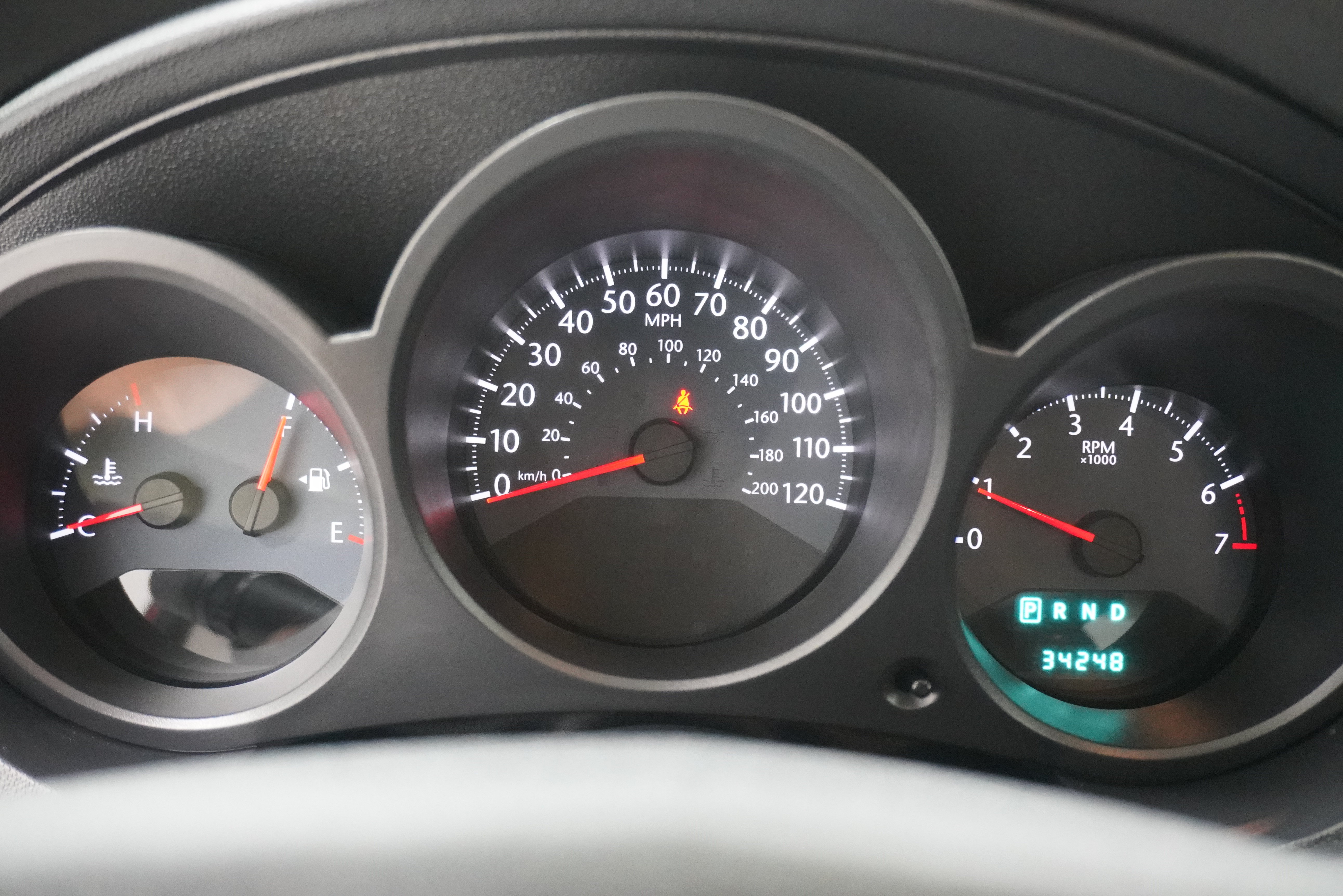 Used 2010 Chrysler Sebring Touring FWD image 15