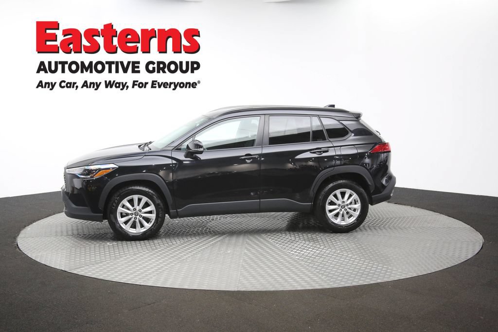 Used 2024 Toyota Corolla Cross LE FWD image 59