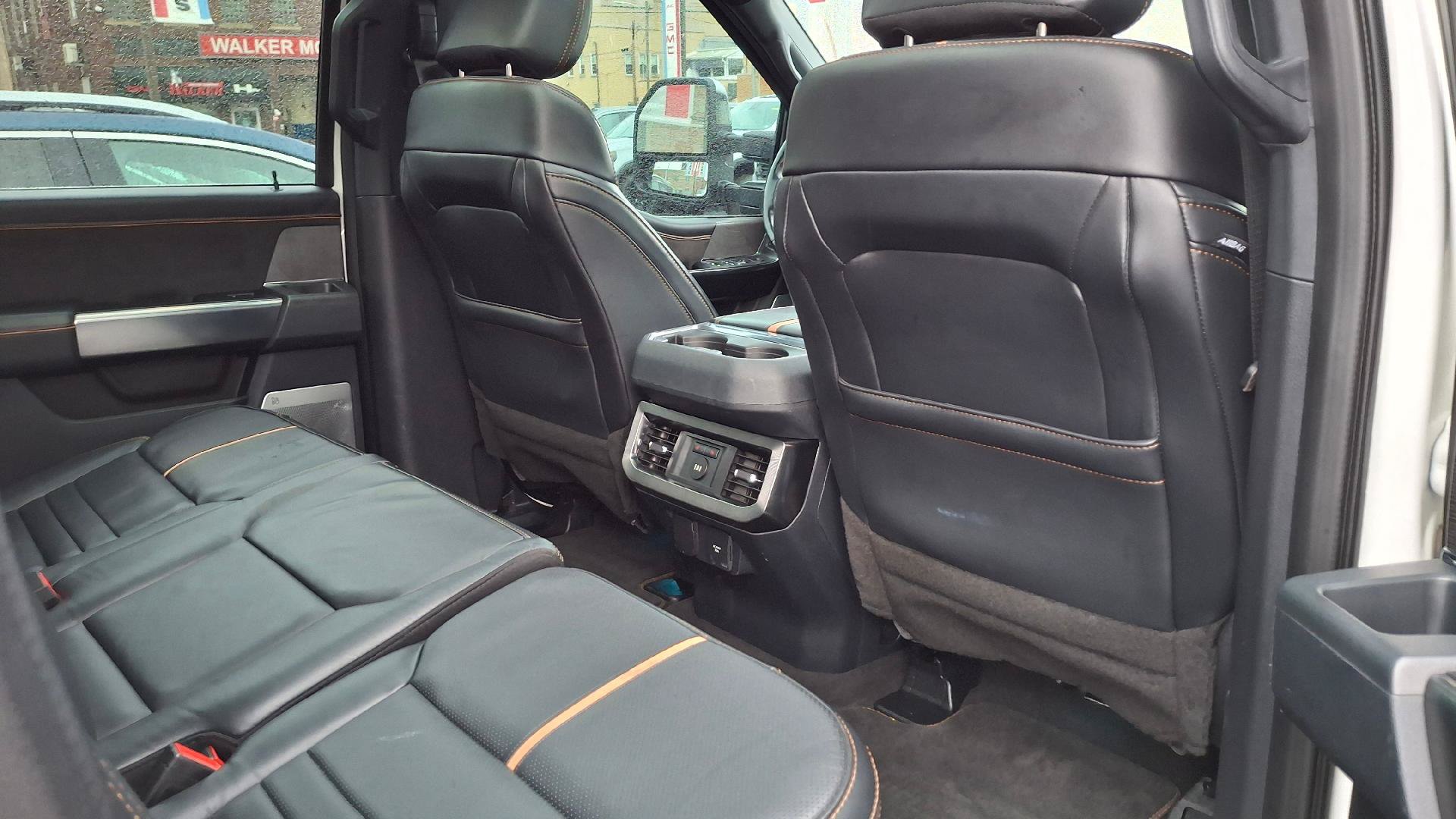 Used 2024 Ford F250 Platinum w/ Tremor Off-Road Package AWD/4WD image 10