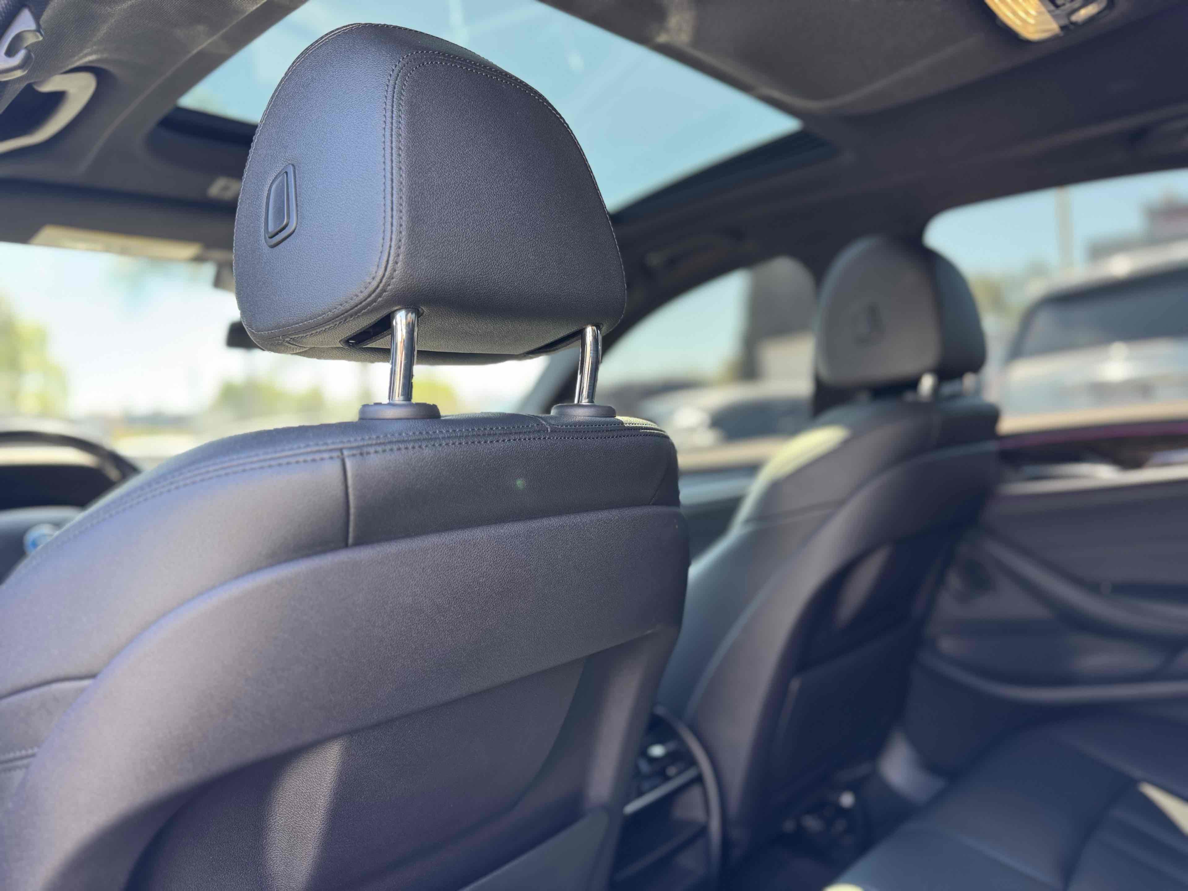 Used 2018 BMW 540i image 13