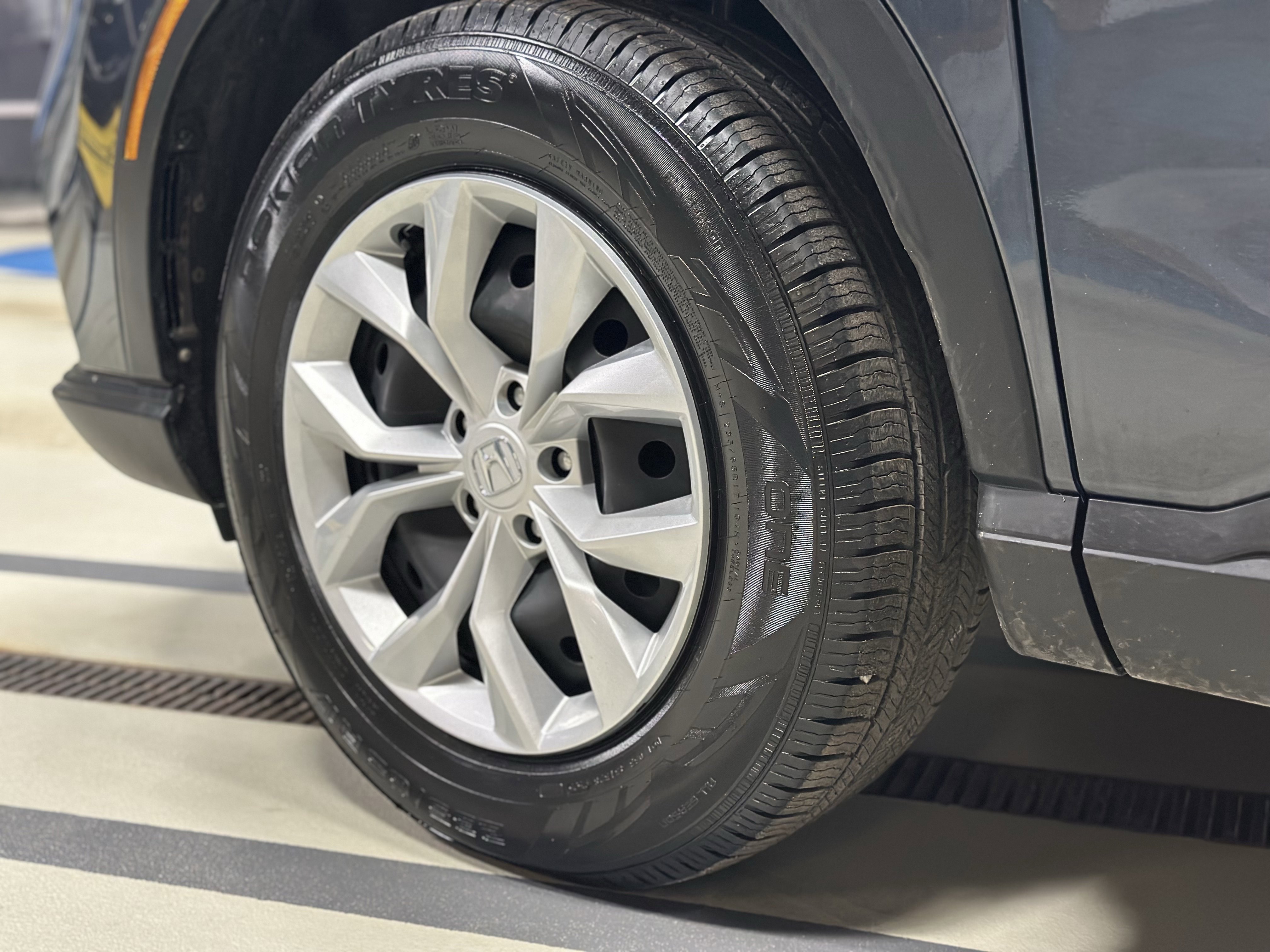 Used 2023 Honda CR-V LX image 20