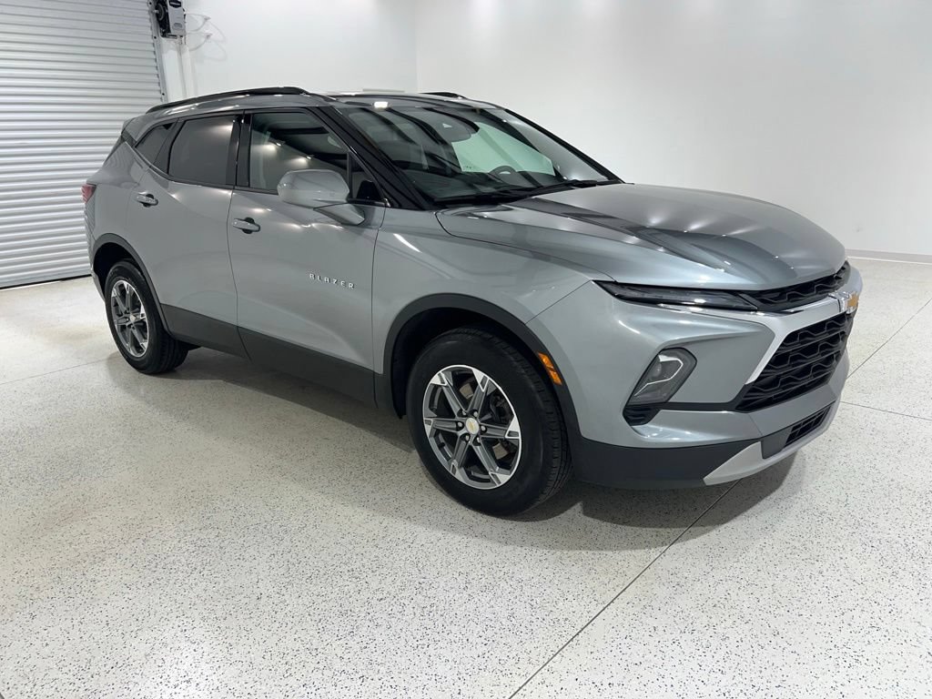 Used 2023 Chevrolet Blazer LT w/ Convenience Package FWD image 7