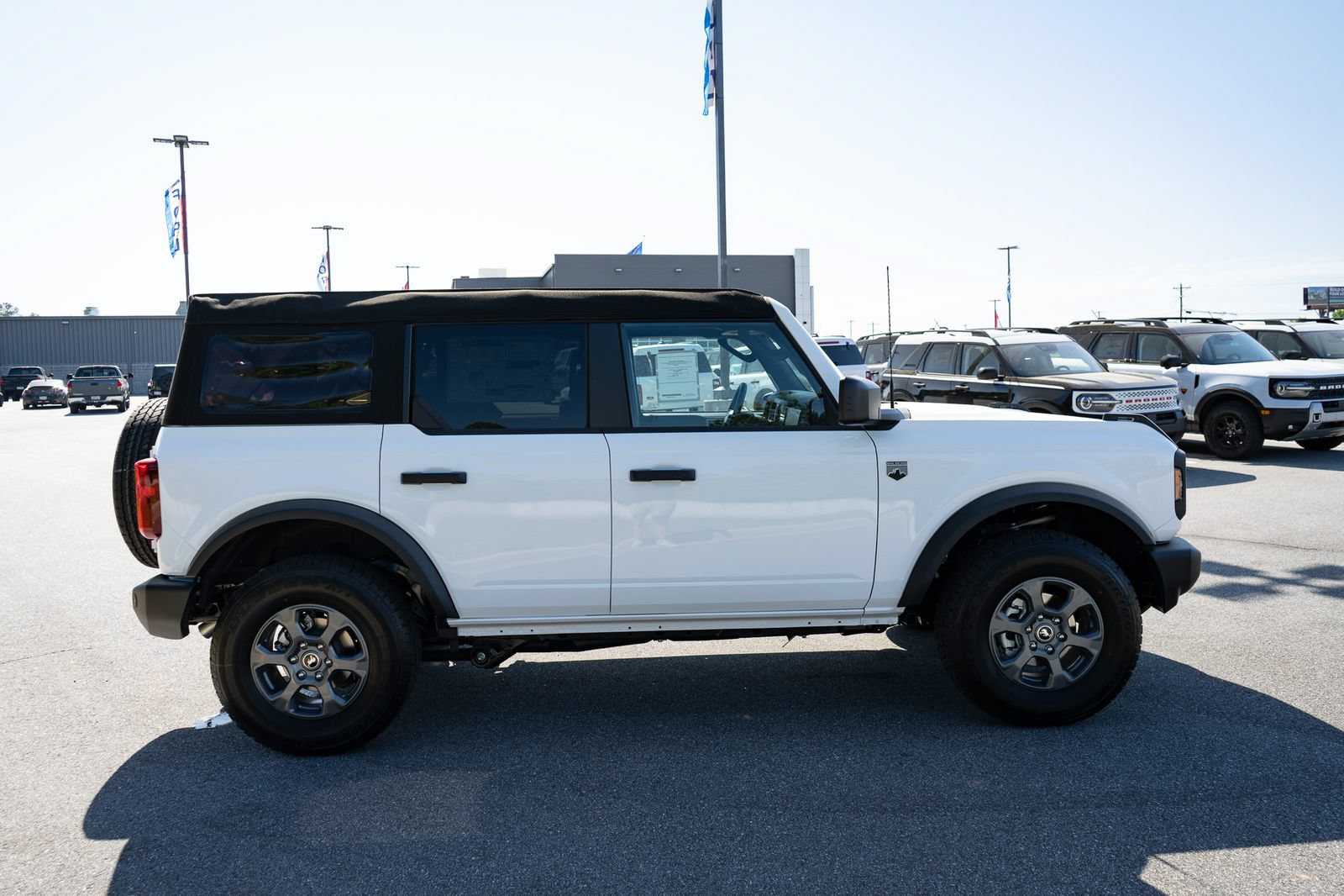 New 2026 Ford Bronco Big Bend AWD/4WD image 11