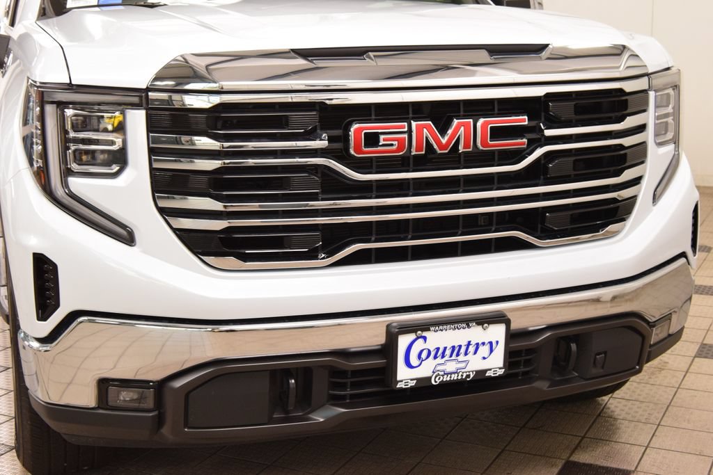Used 2026 GMC Sierra 1500 SLT AWD/4WD image 13
