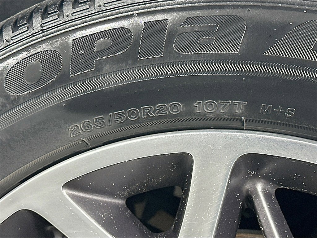 Used 2018 Jeep Grand Cherokee Limited image 34