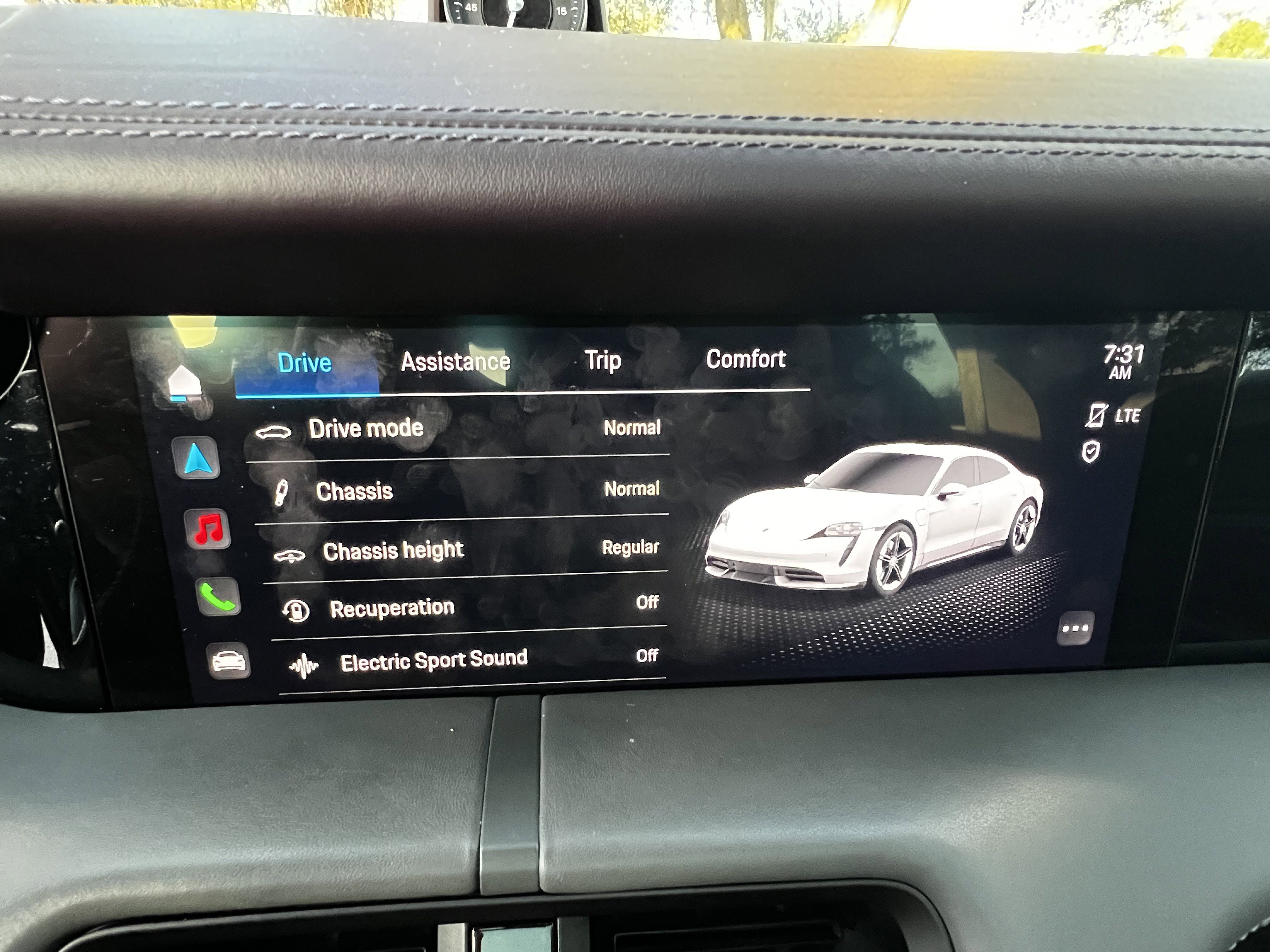 Used 2022 Porsche Taycan 4S image 25