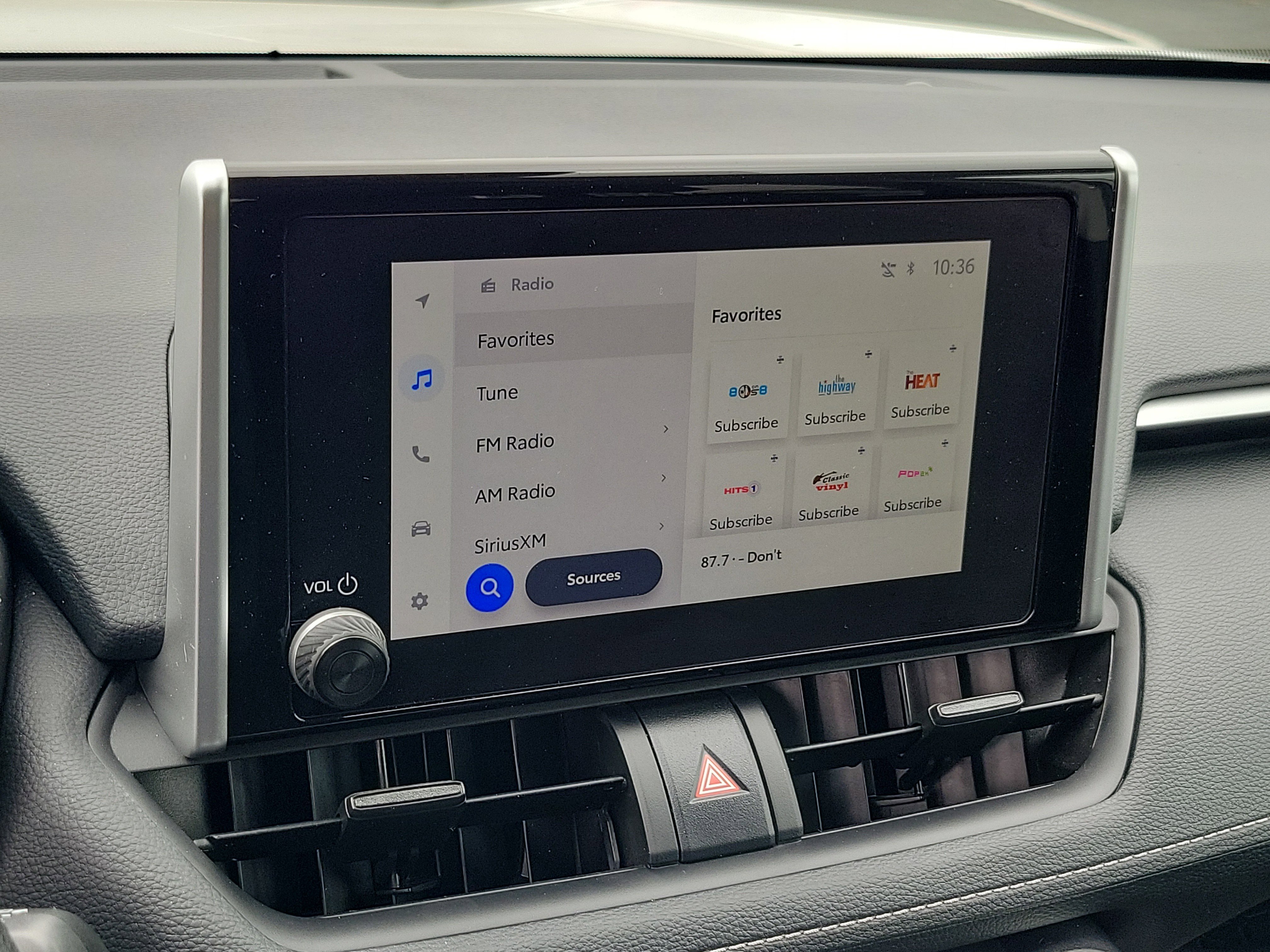 Certified 2025 Toyota RAV4 XLE AWD/4WD image 30