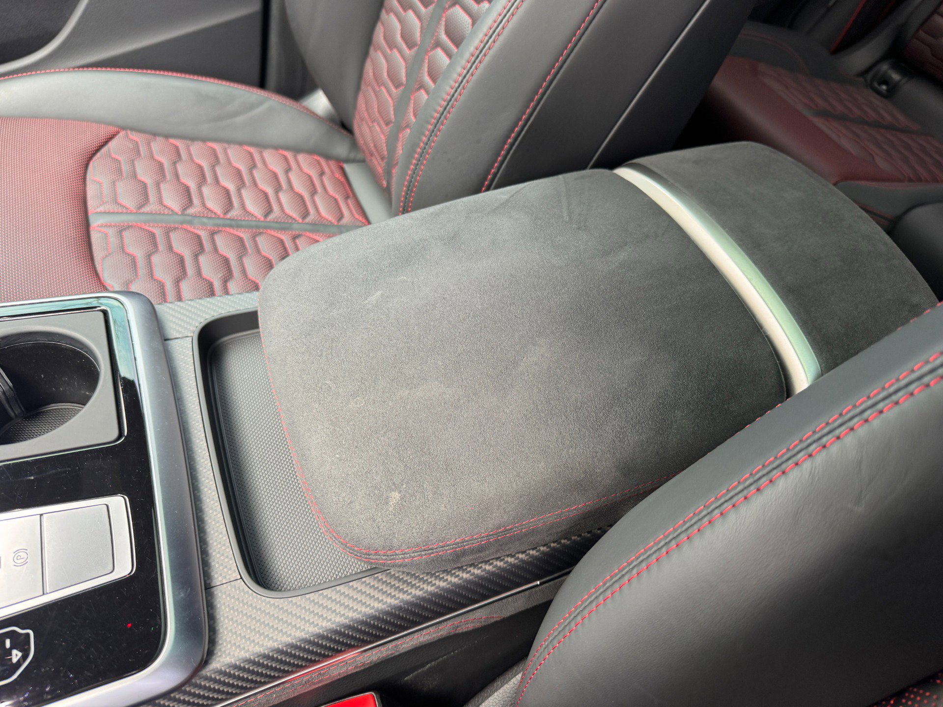 Used 2025 Audi RS Q8 performance image 43