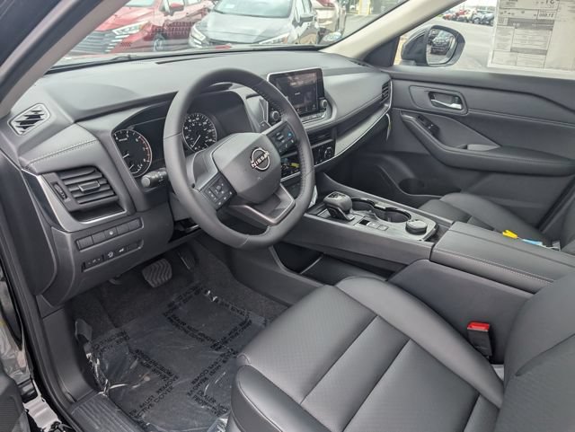 New 2026 Nissan Rogue Dark Armor AWD/4WD image 13