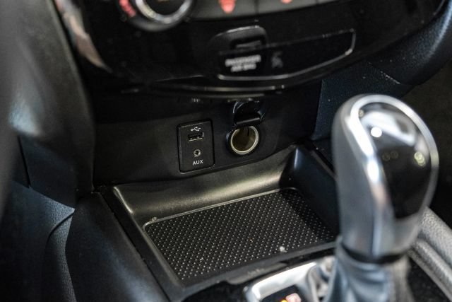 Used 2018 Nissan Rogue Sport S w/ S Appearance Package FWD image 28