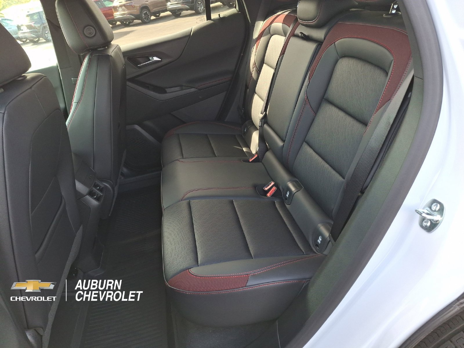 New 2027 Chevrolet Equinox RS w/ LPO, Floor Liner Package AWD/4WD image 17