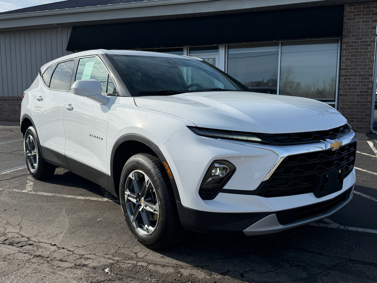 Used 2025 Chevrolet Blazer LT image 7