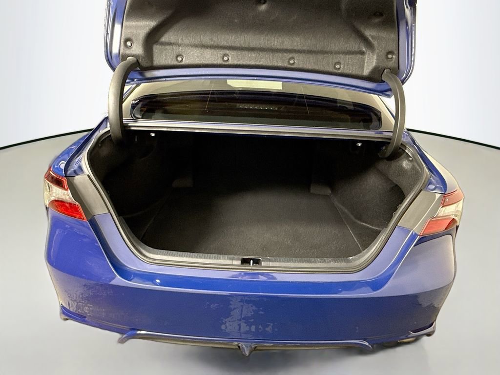 Used 2024 Toyota Camry SE image 27