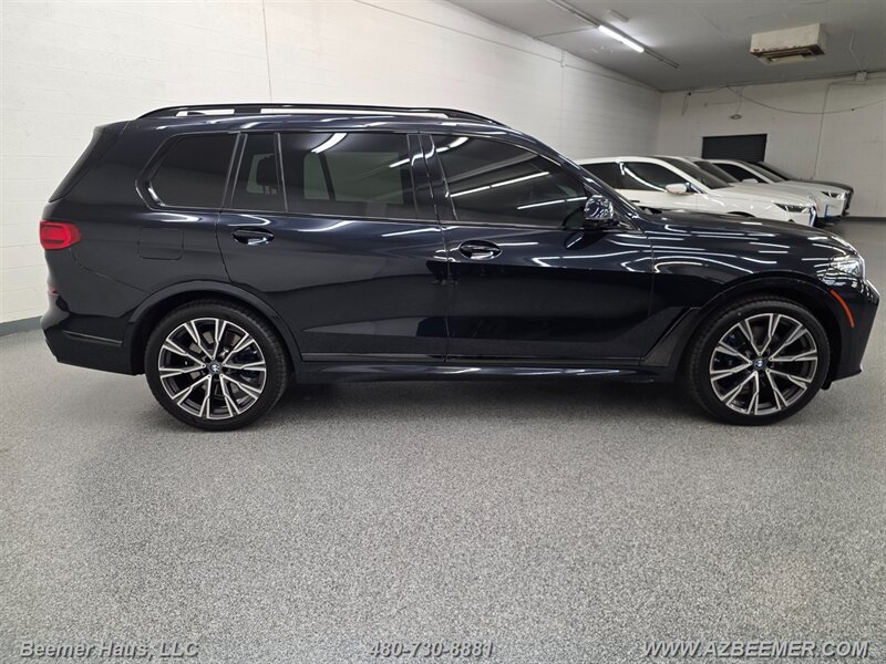 Used 2021 BMW X7 M50i AWD/4WD image 11
