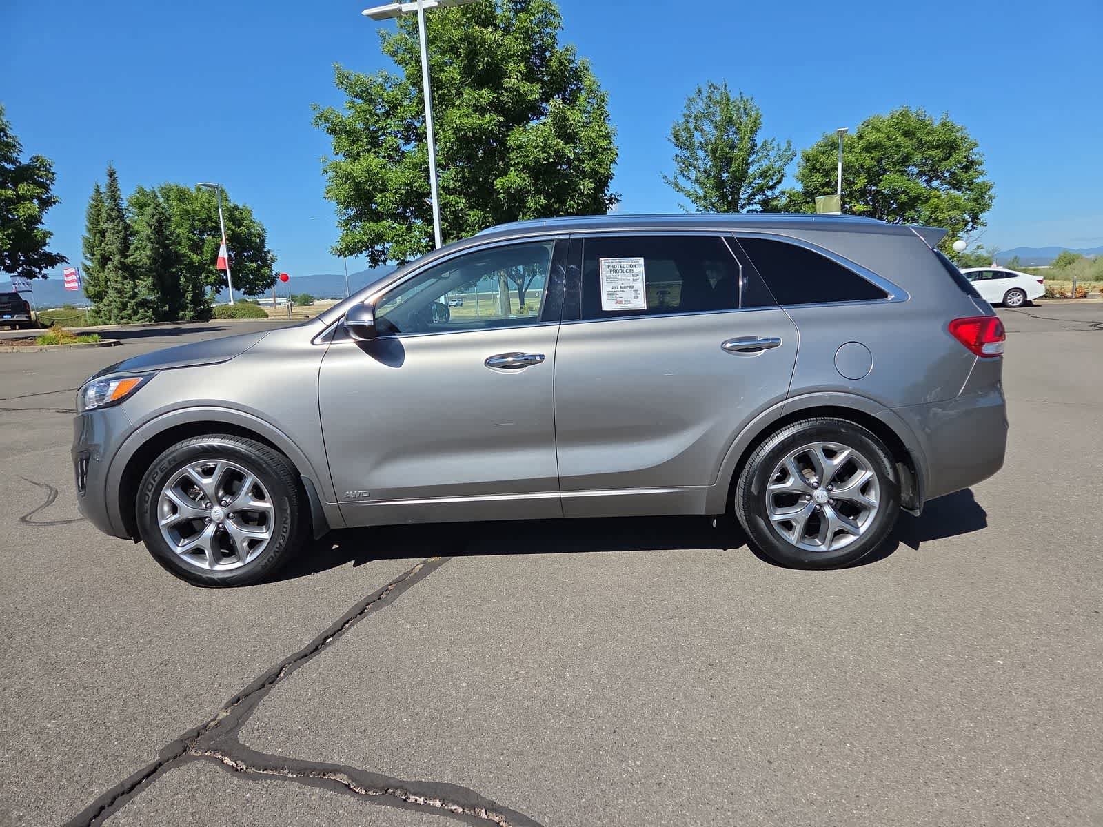 Used 2016 Kia Sorento SX AWD/4WD image 11