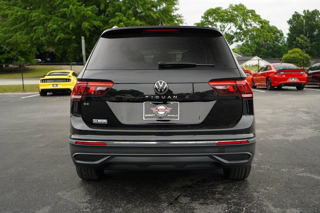 Used 2024 Volkswagen Tiguan SE FWD image 18