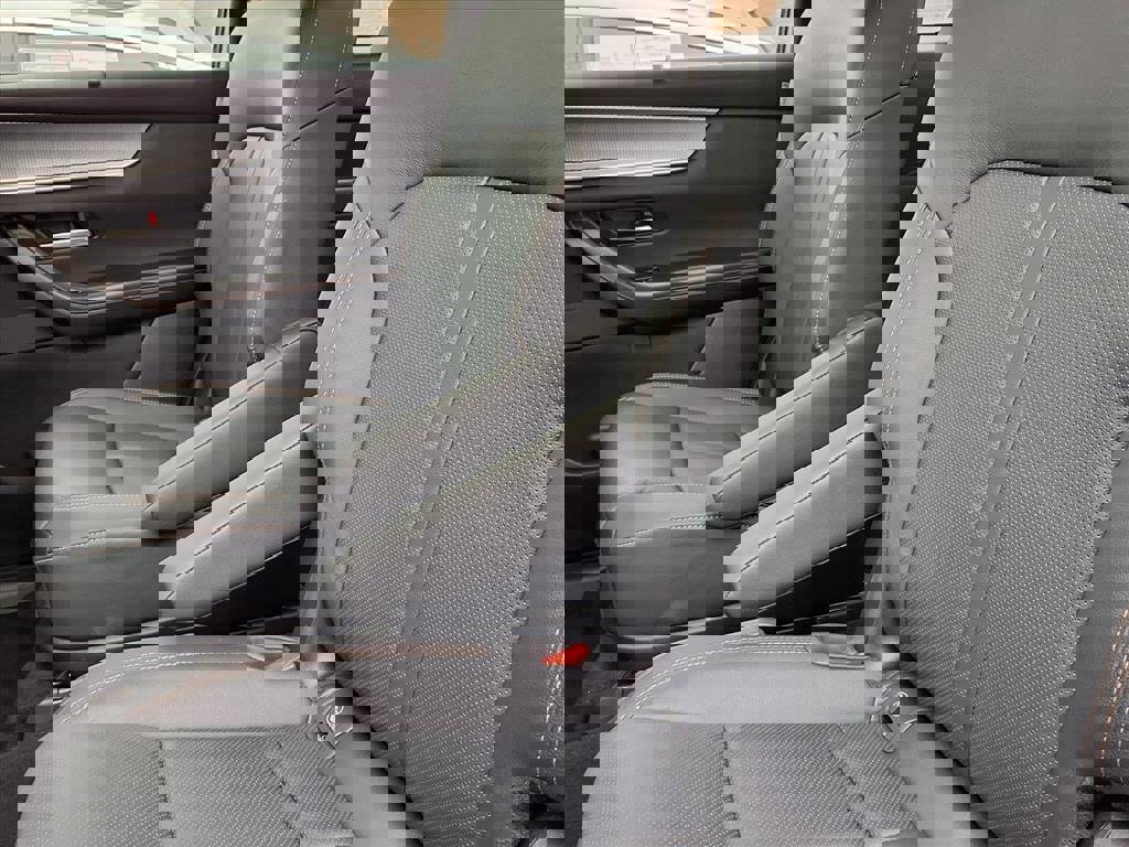 Used 2025 MAZDA CX-90 3.3 Turbo w/ Preferred Package image 39