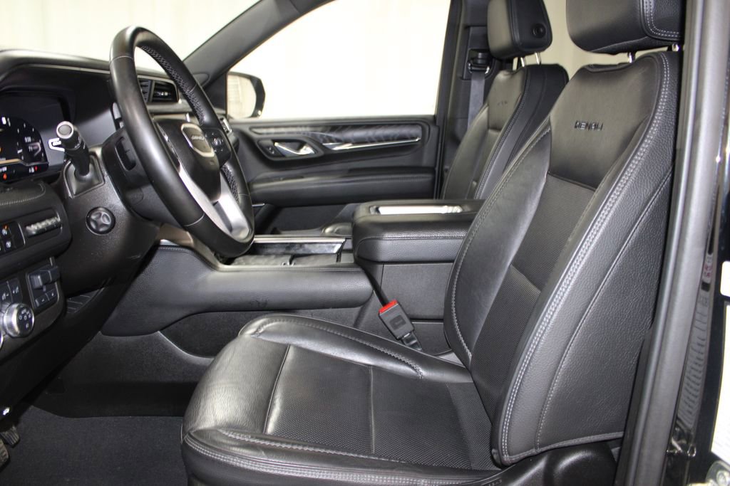 Used 2023 GMC Yukon Denali w/ Max Trailering Package image 14