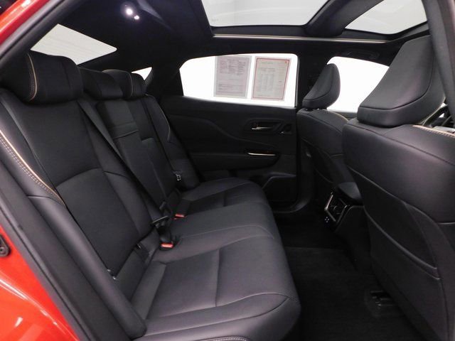 Used 2025 Toyota Crown Platinum image 27