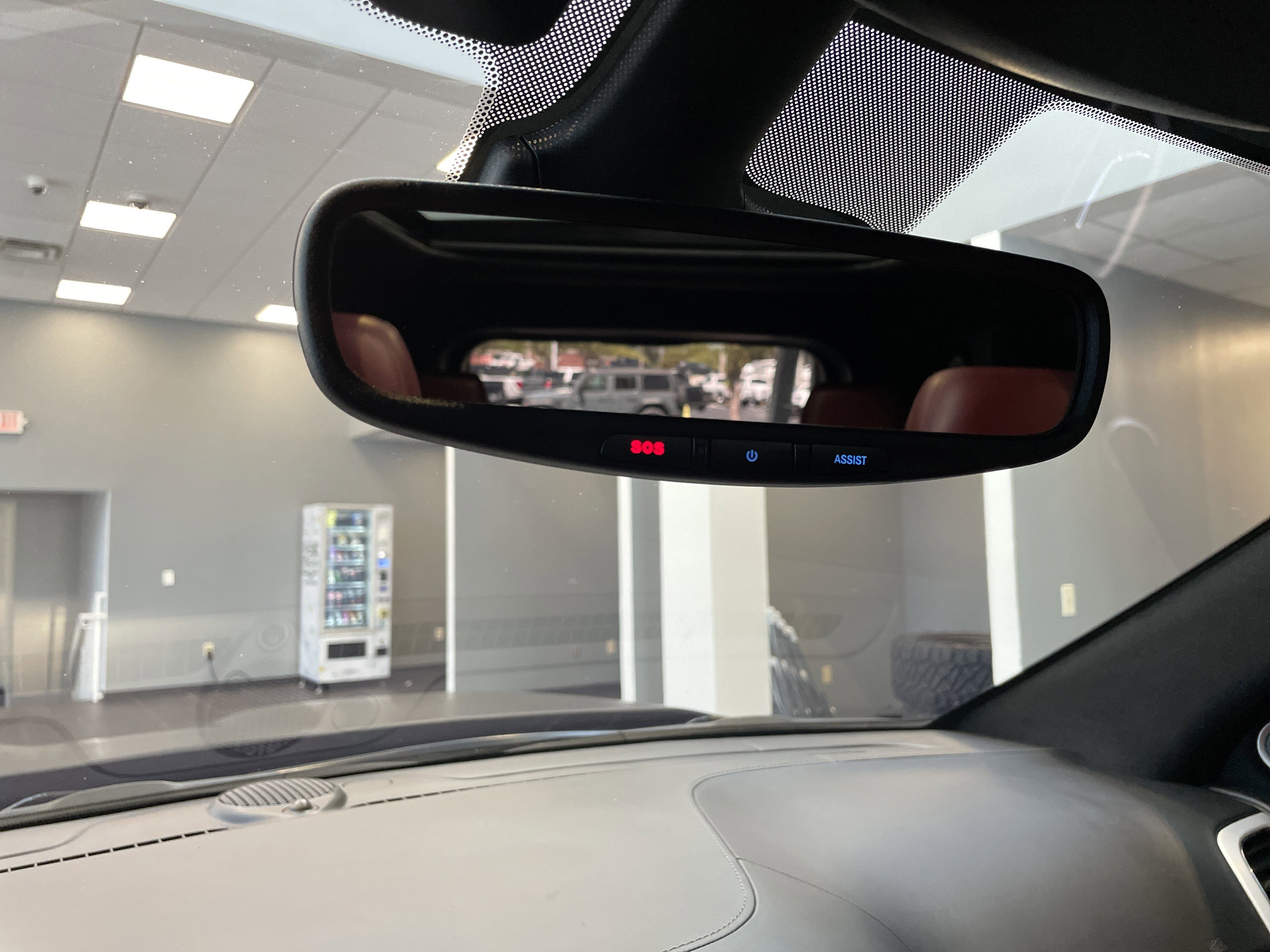 Used 2018 Jeep Grand Cherokee Trackhawk AWD/4WD image 36