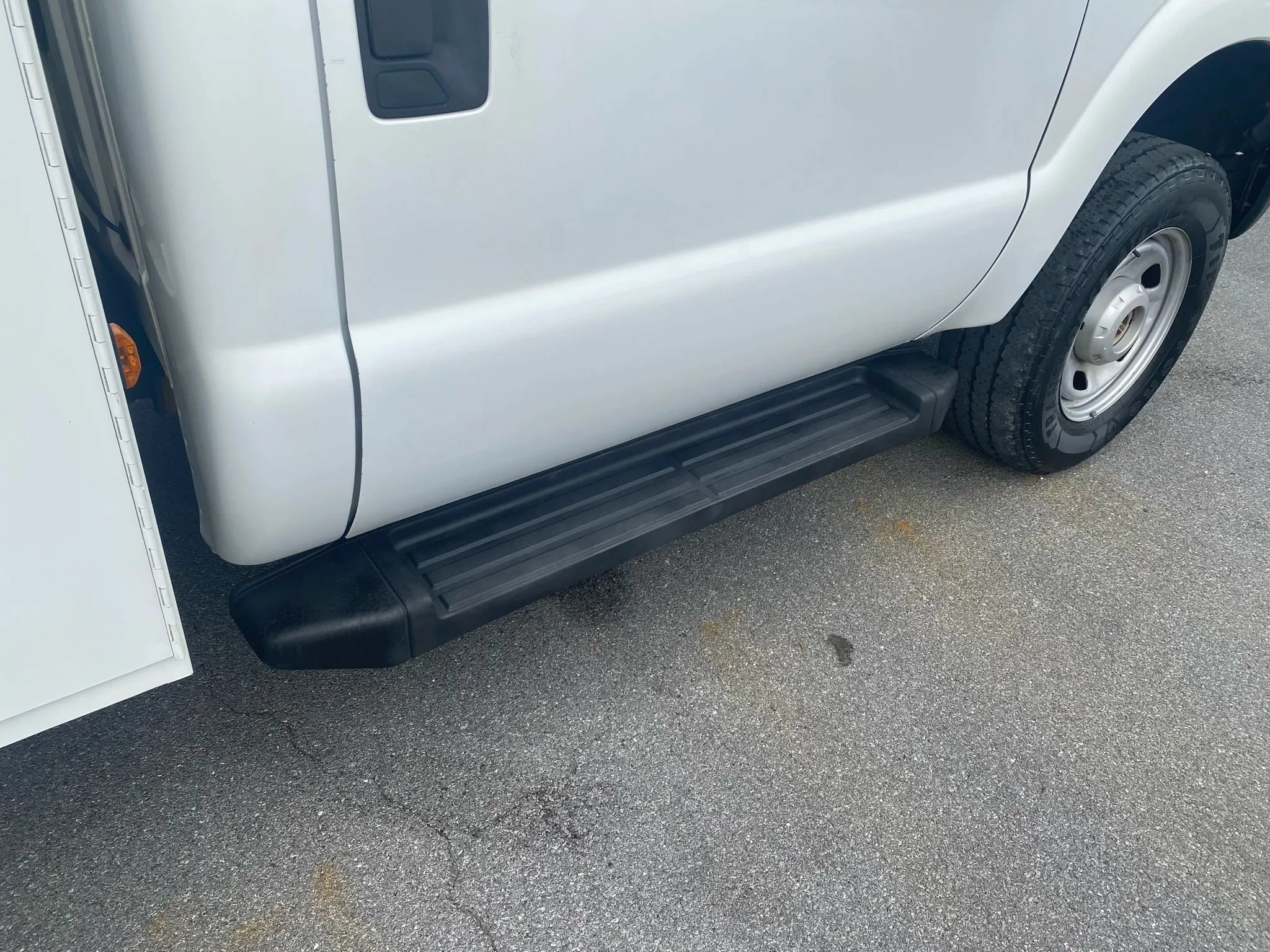 Used 2012 Ford F350 XL w/ PWR Equipment Group AWD/4WD image 21