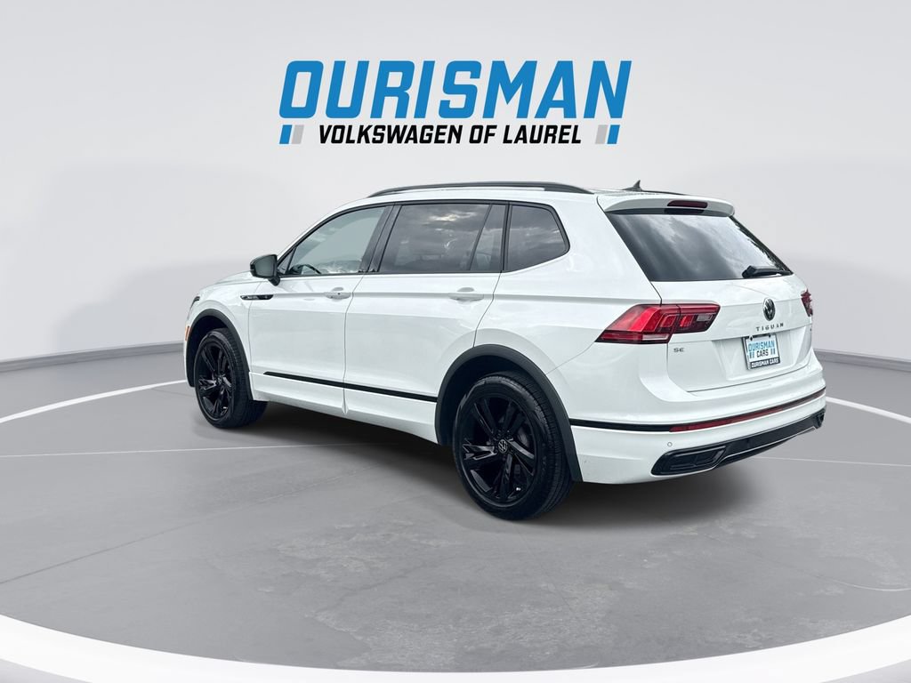 Used 2024 Volkswagen Tiguan SE R-Line AWD/4WD image 6