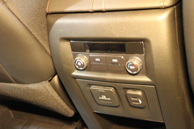 Used 2024 Chevrolet Traverse RS image 14