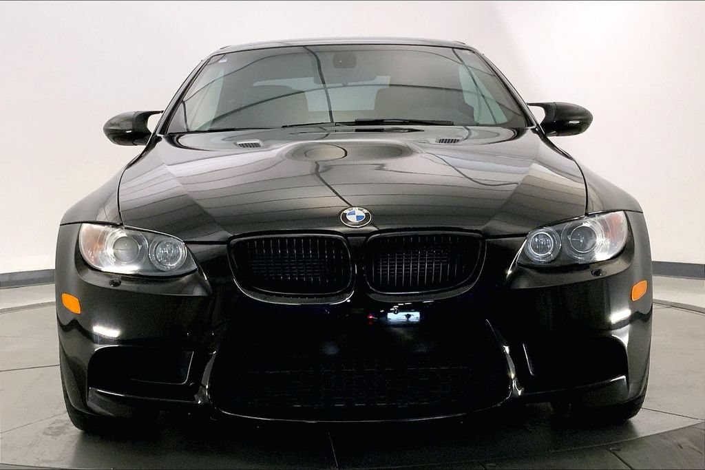 Used 2013 BMW M3 Convertible RWD image 2