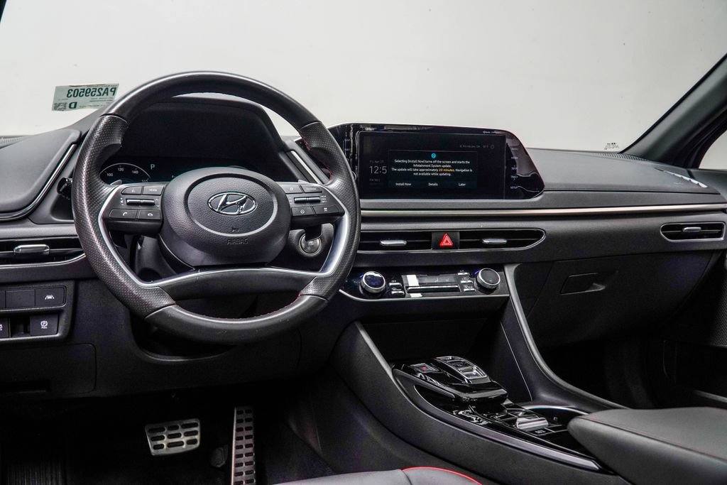Used 2023 Hyundai Sonata SEL Plus w/ Preferred Accessory Package FWD image 16