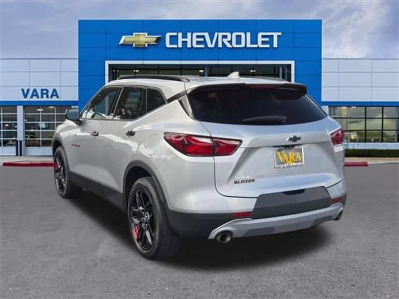 Used 2021 Chevrolet Blazer LT w/ Redline Edition FWD image 3