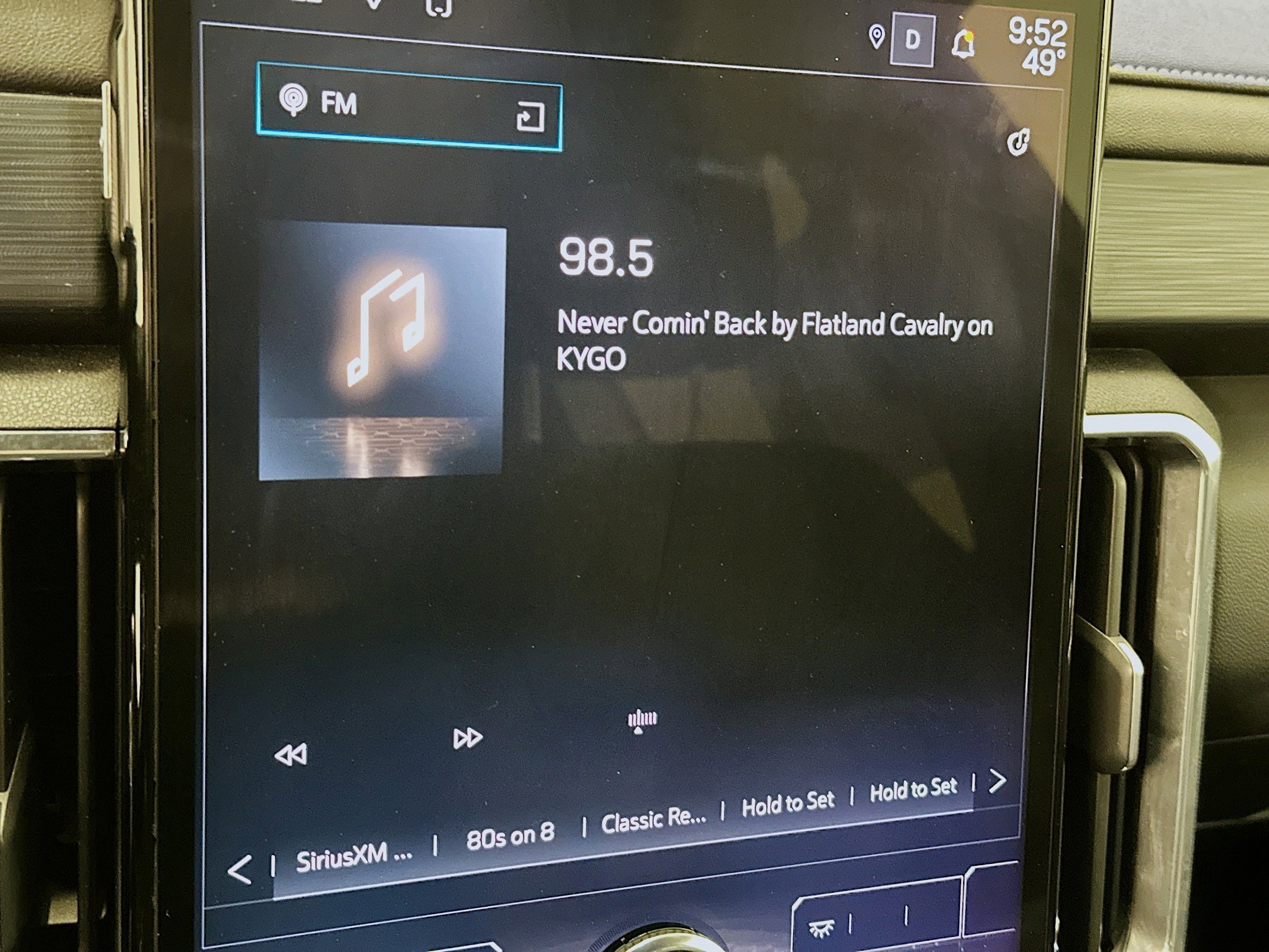 Used 2024 GMC Acadia Elevation image 21