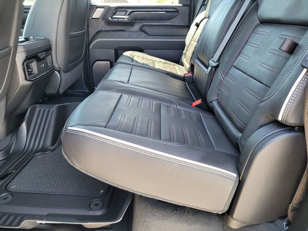 New 2026 GMC Sierra 2500 AT4X image 8