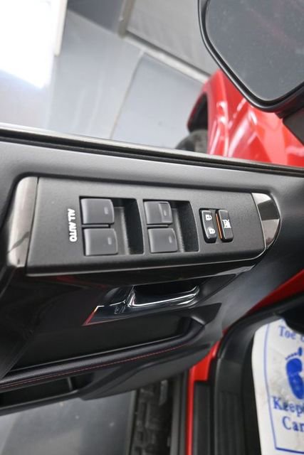 Used 2024 Toyota 4Runner TRD Off-Road Premium image 11