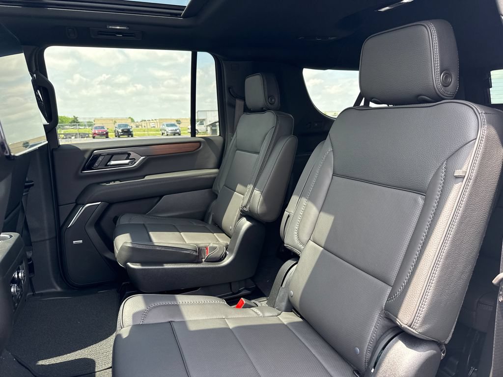 New 2026 GMC Yukon XL Denali w/ Denali Reserve Package AWD/4WD image 33