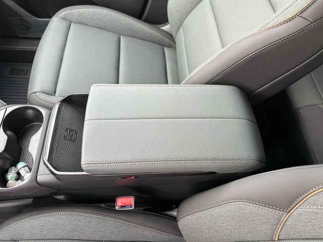 New 2026 GMC Terrain AT4 w/ LPO, Floor Liner Package image 24