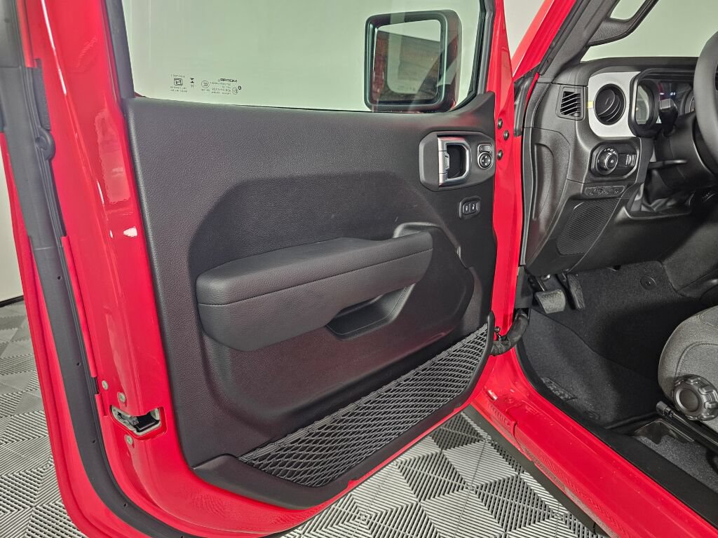 New 2026 Jeep Wrangler Unlimited Sport AWD/4WD image 20