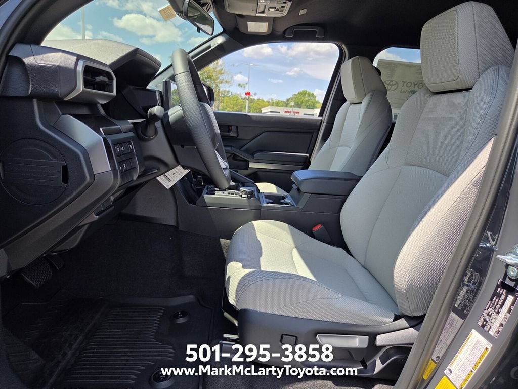 New 2026 Toyota 4Runner SR5 AWD/4WD image 7