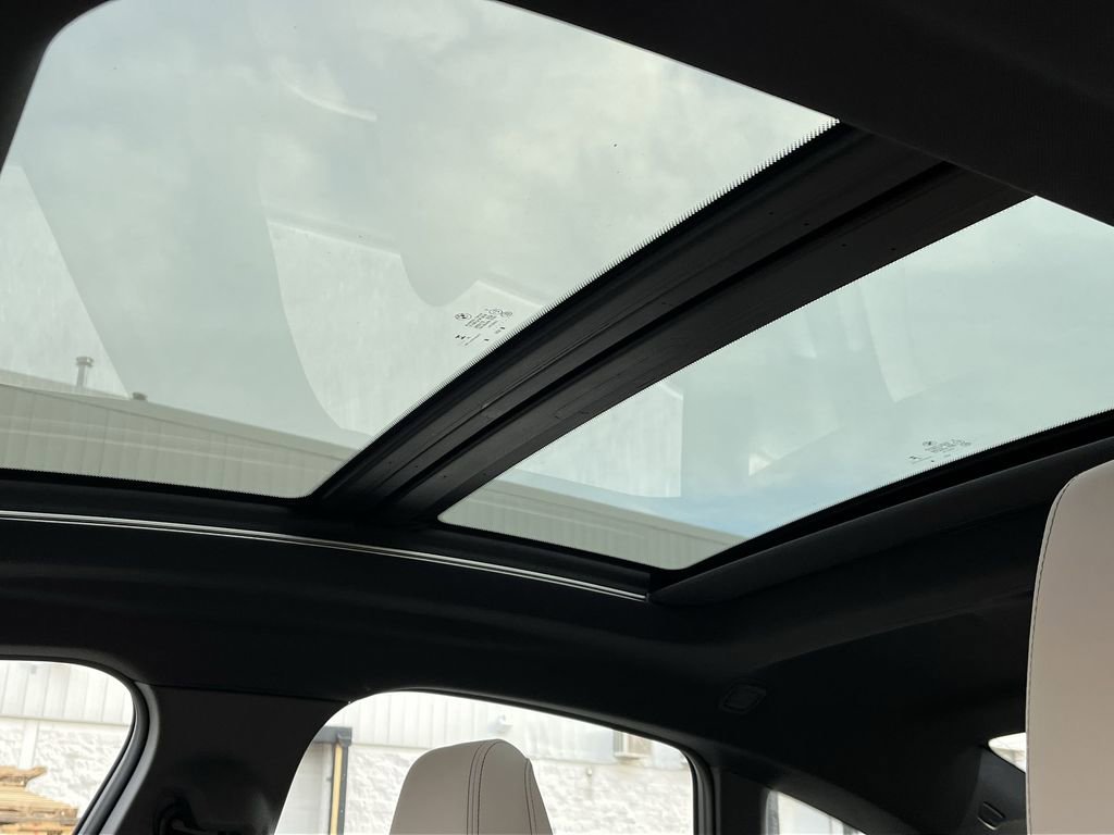 Used 2025 BMW 228i xDrive w/ Premium Package image 22