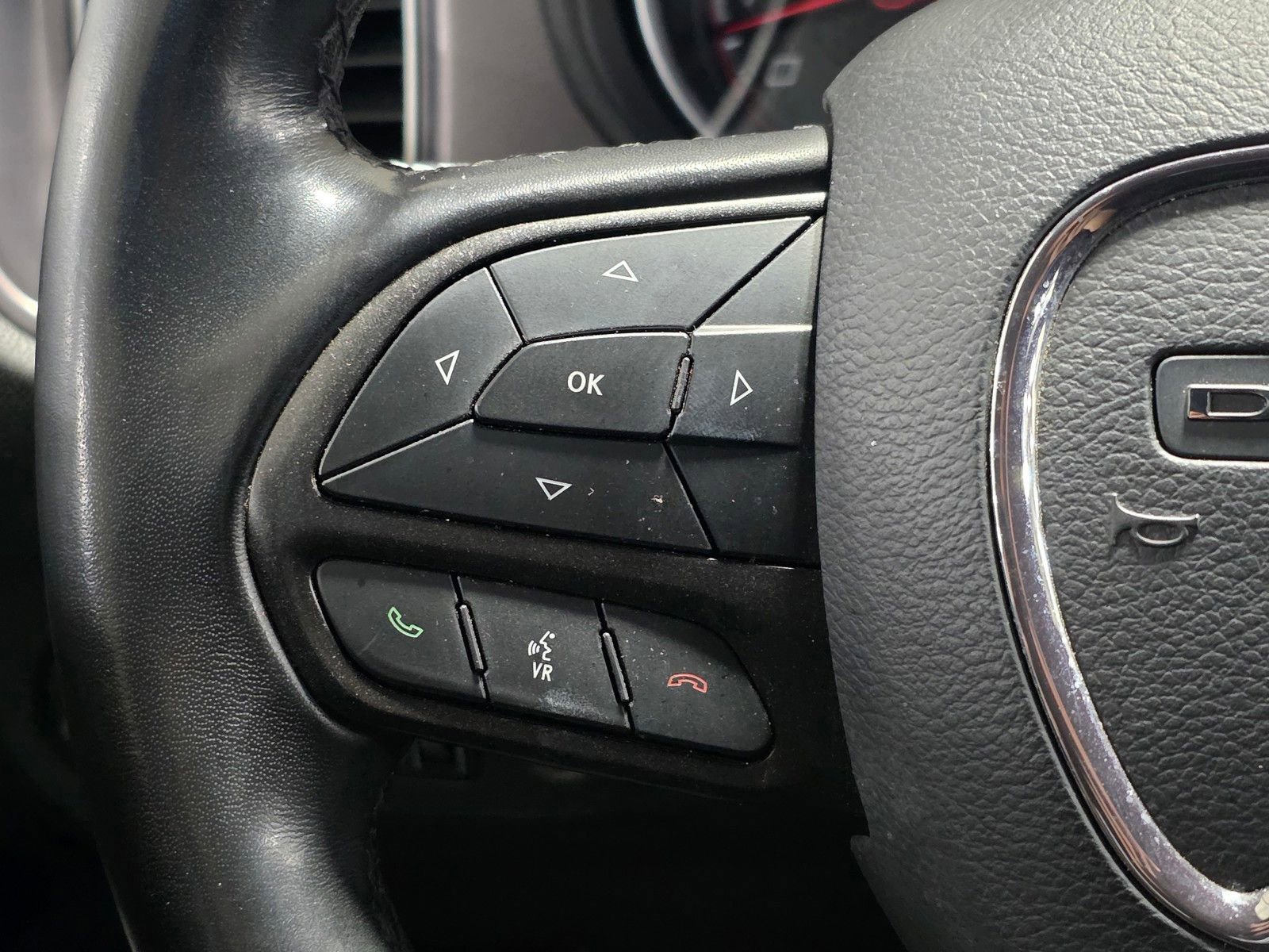 Used 2023 Dodge Charger SXT image 32