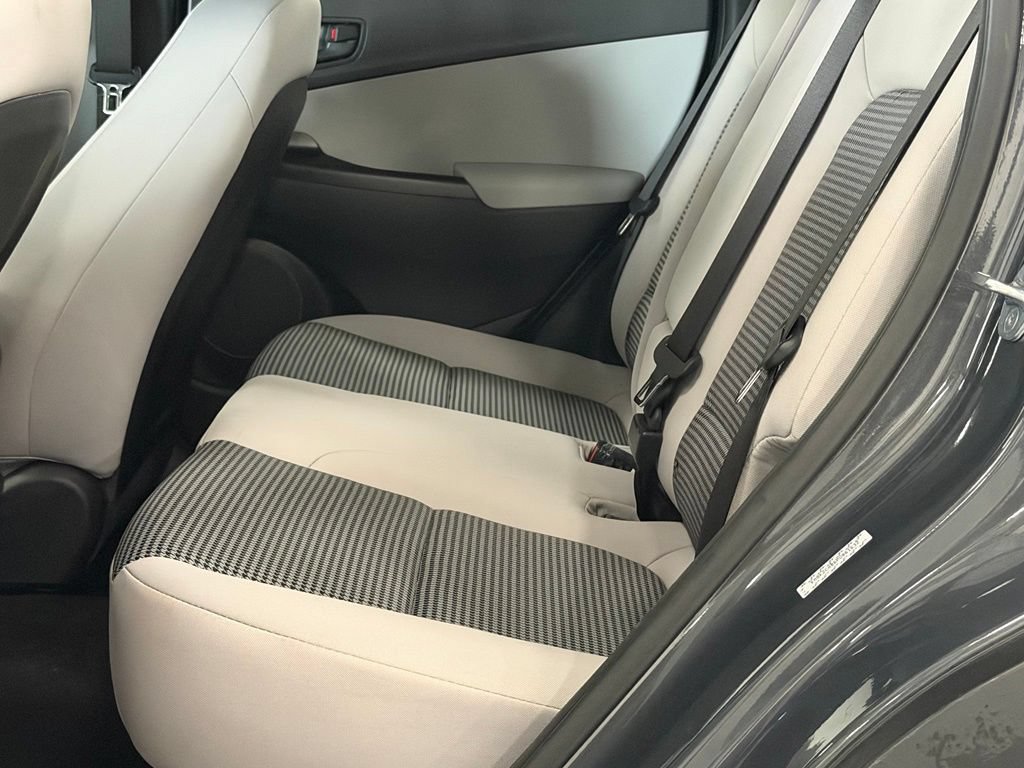 Used 2023 Hyundai Kona SE AWD/4WD image 22