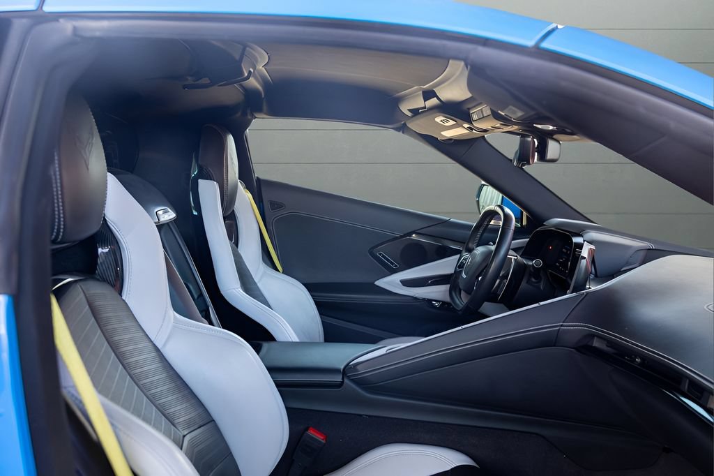 Used 2023 Chevrolet Corvette Stingray Preferred Cpe w/ Z51 Performance Package RWD image 51