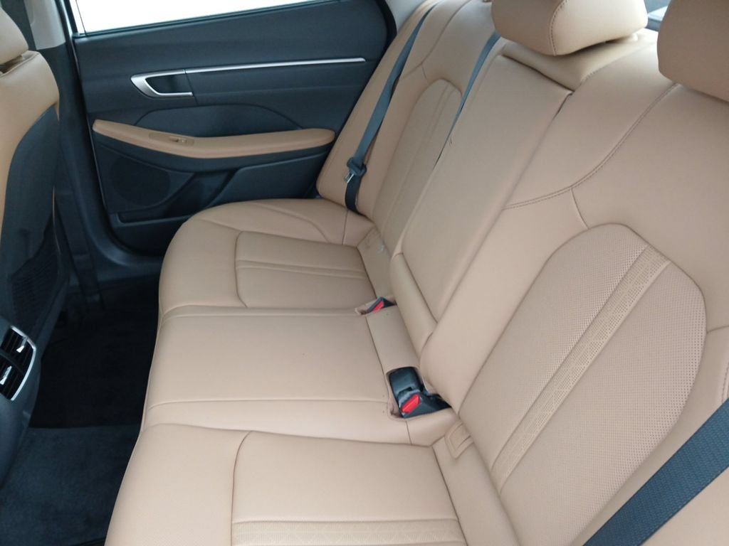 New 2026 Hyundai Sonata Limited FWD image 14