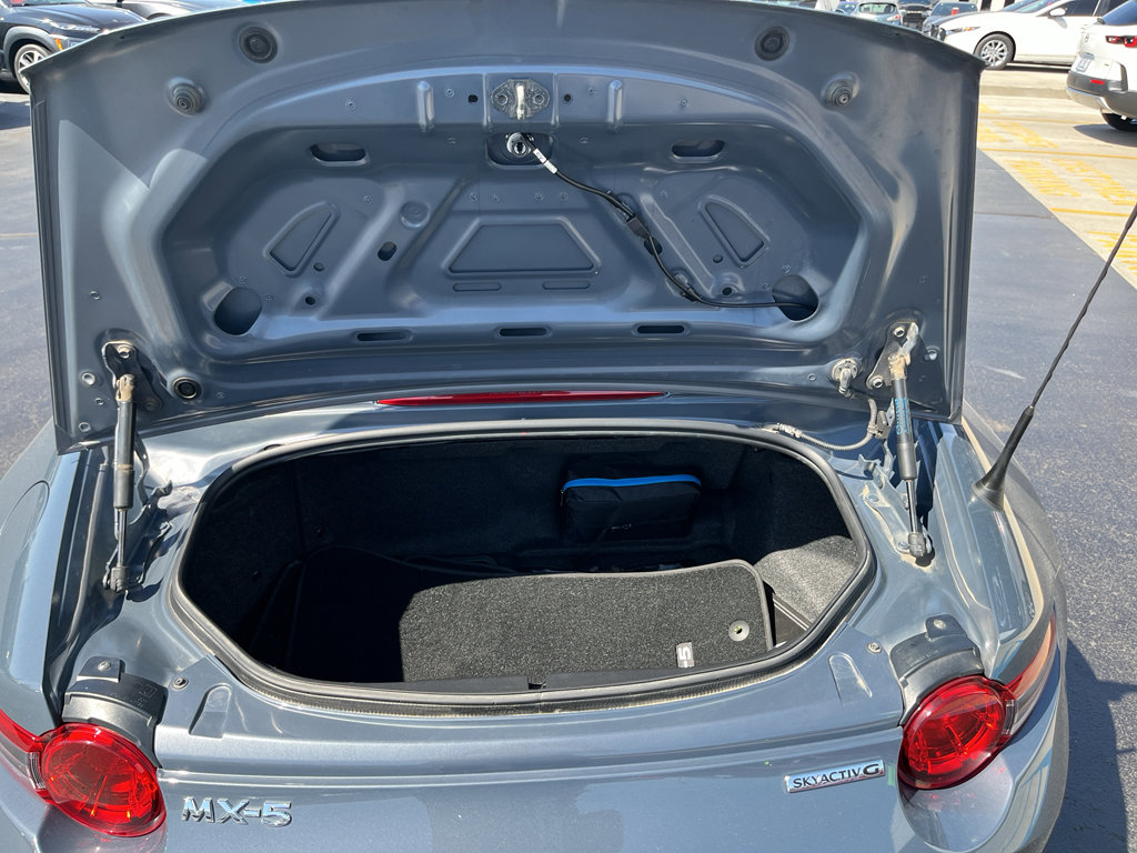 Used 2020 MAZDA MX-5 Miata Grand Touring image 25