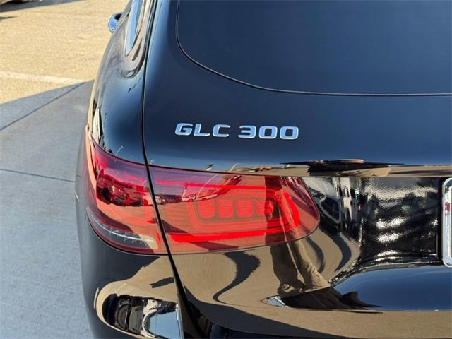 Used 2021 Mercedes-Benz GLC 300 4MATIC image 10