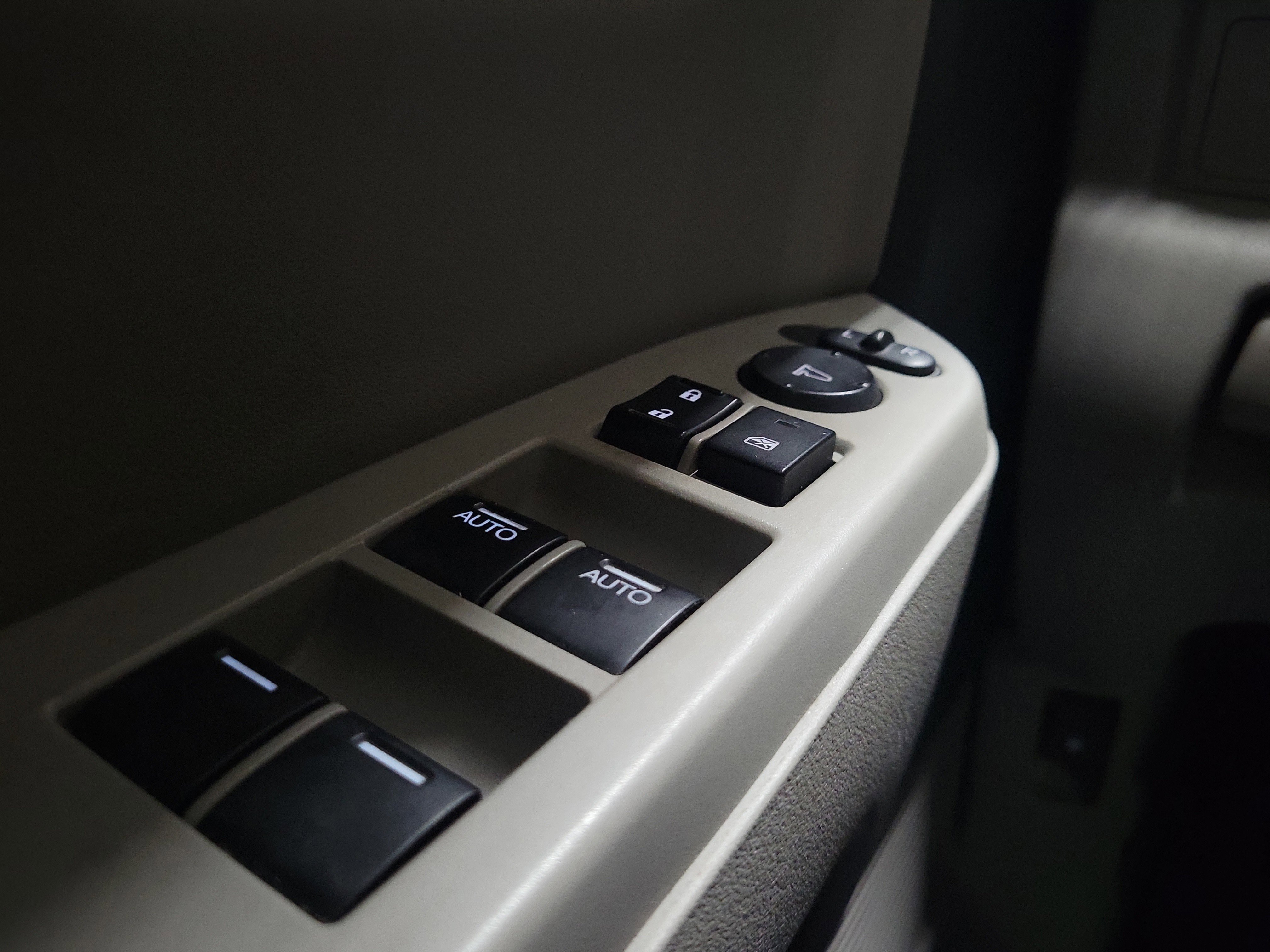 Used 2015 Honda Pilot EX-L image 24